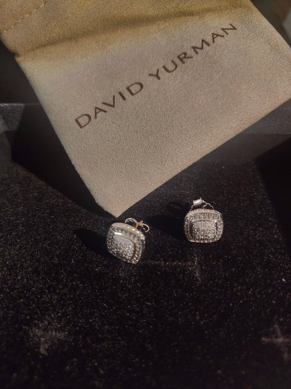 David Yurman Classic Silver Cable Edge Square Pave Stud Earrings - Picture 4 of 8